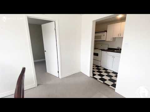 1-944 King Street West, Hamilton, Ontario L8S 1K8