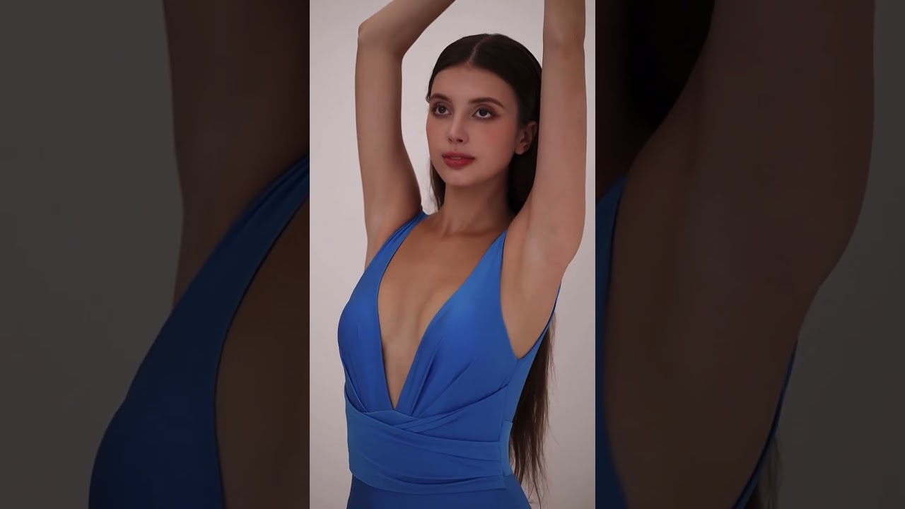 Capri One Piece Shimmer Blue