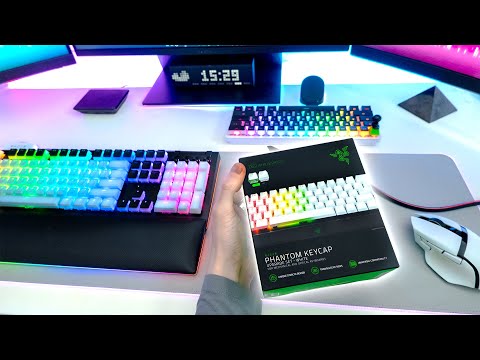 Testing RAZER Phantom Keycaps on my BlackWidow V4 Pro!
