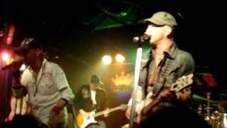 LoCash Cowboys -independent trucker