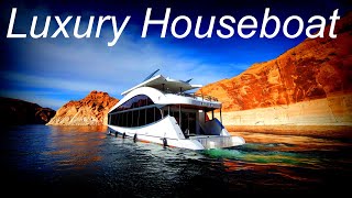 Bravada Luxury Houseboat: The Invictus