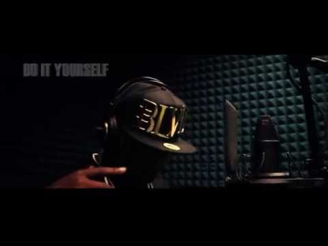 VOSSY V - DO IT YOURSELF (OFFICIAL VIDEO)
