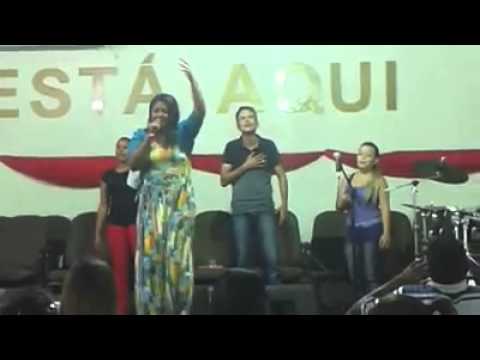 ceiça moreno louvando em BH