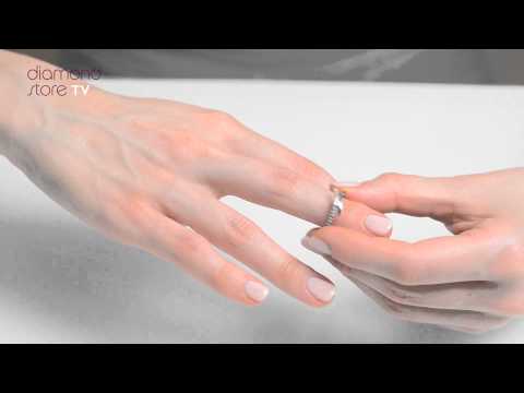 E5201- Diamond Cross-Over Ring In 9K White Gold