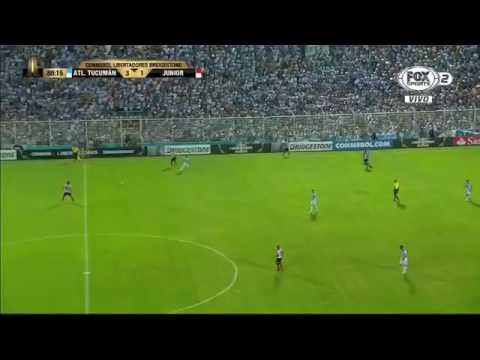 Atajada de Luchetti a Junior 23/2