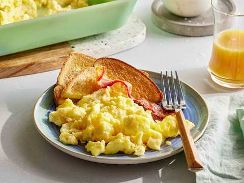 The Ultimate Guide to Salting Scrambled Eggs: Expert Tips