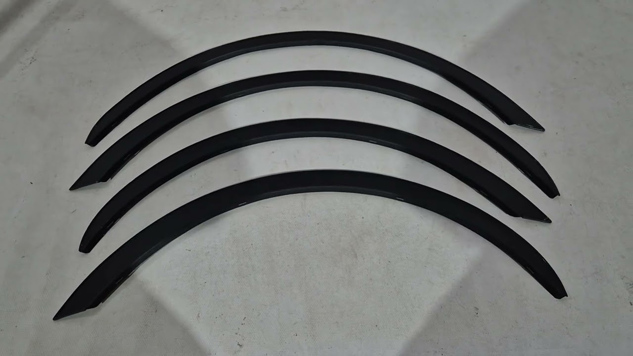 Расширители арок (4 шт, черные) Video 1