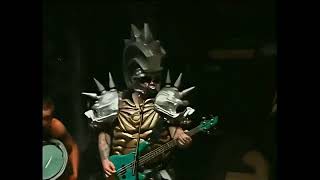GWAR - Crack In The Egg (Dawn of the Day of the Night of the Penguins)