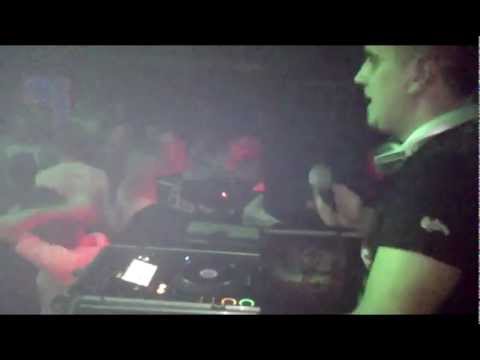 DJ Beattraax - Live Show @ Speed Club (Stare Rowiska) Video Cut 25-12-2012