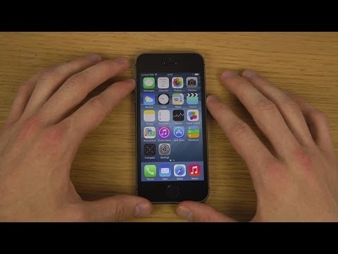 iPhone 5S iOS 8 Beta Hands-On First Look