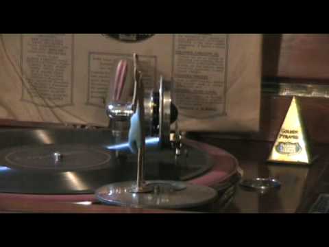 Hard To Get Gertie  -  Jay Whidden & his New Midnight Follies band