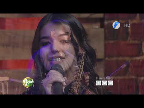 LARISSA BARRIENTOS - UN SOLO CANTO