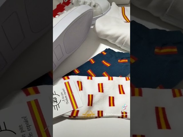 Vídeo relacionado con Bandera de España con emblema zapatillas personalizadas ligeras para caminar zapatillas deportivas casuales, Multi color, 5