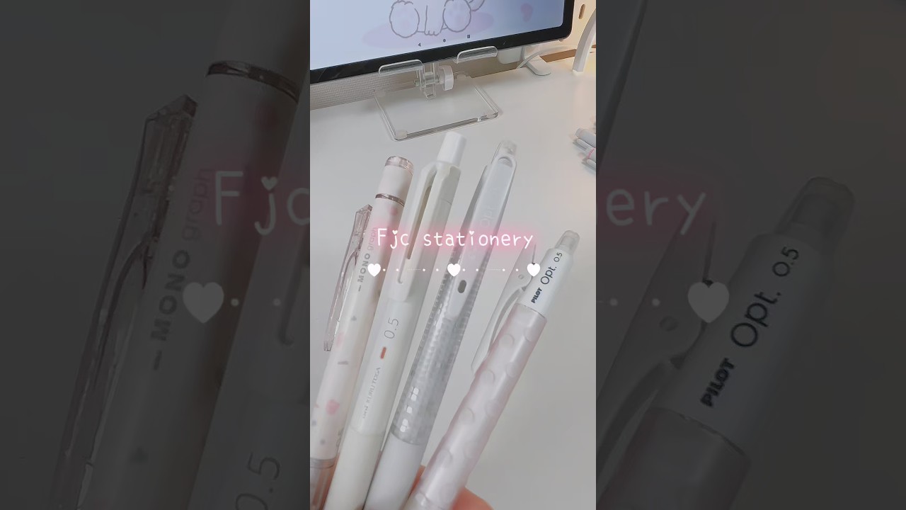 学校で使ってる文房具♡✒️✏️