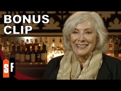 Thumbnail of the video: Betty Buckley on Slapping Nancy Allen