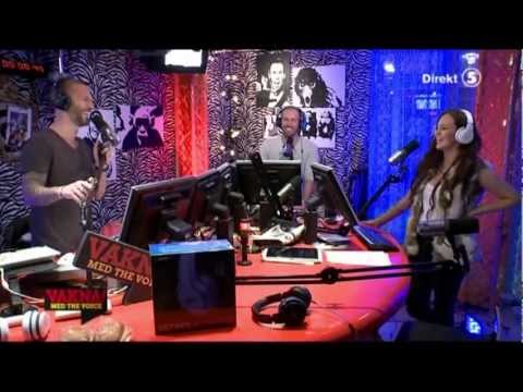 Sjukt dåliga historier - VAKNA! med the Voice