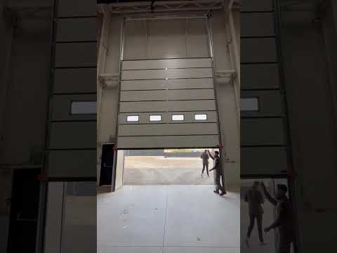industrial vertical lift sectional door