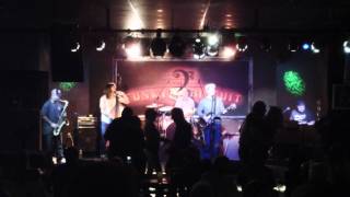Eric Lindell with Albert Poliak "Lay Back Down" Live @ The Funky Biscuit Boca Raton, FL 1-7-12