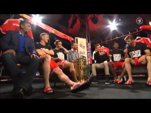 Markus Babbel und Thomas Müller imitieren Hermann Gerland 01.06.2013