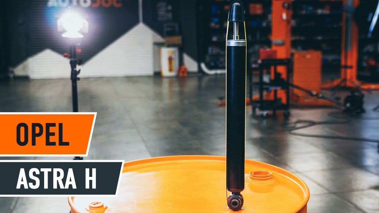 Slik bytter du støtdemper bak på en Opel Astra H Caravan – veiledning