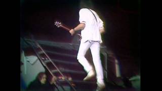 Queen - Guitar Solo (Live at Wembley 11.07.1986)