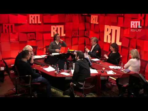 Stéphane Bern reçoit Jean-Charles de Castelbajac dans A la bonne heure partie 2 du 16 03 15 - RTL