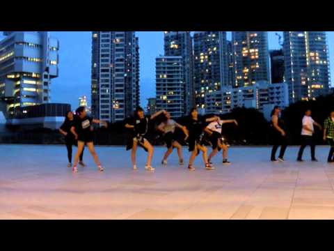 111215 KPOP Dance Off Vol 70: SNSD - Gee