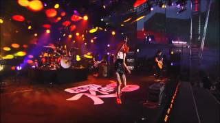 Now - Paramore ( live HD )