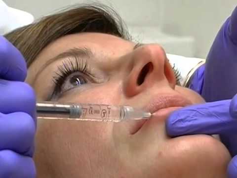 A causa di ciò che può essere un mal di testa dietro al collo Pomata per alleviare il mal di schiena