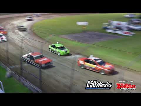Heat Race of the Night | Production Sedans: Heat 3 - Lismore Speedway - 16.01.2021