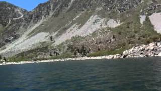 preview picture of video 'View of Eastern Sierras from Sabrina Lake'