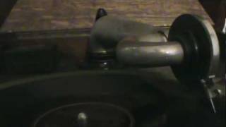 Who Threw The Overalls In Mrs. Murphy&#39;s Chowder