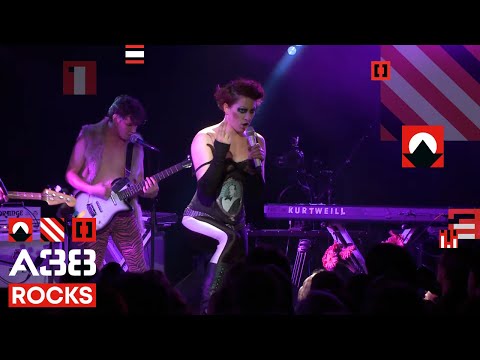 Amanda Palmer & The Grand Theft Orchestra - Do it With a Rockstar // Live 2013 // A38 Rocks