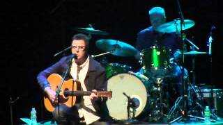 I&#39;ve Been Trying to Get Over You - Vince Gill Patchogue Theatre 9-22-11