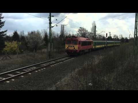 Vonatok a 10 es vonalon