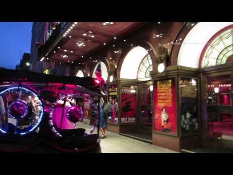 Virtual  Walk around London's Red Light District Soho at night