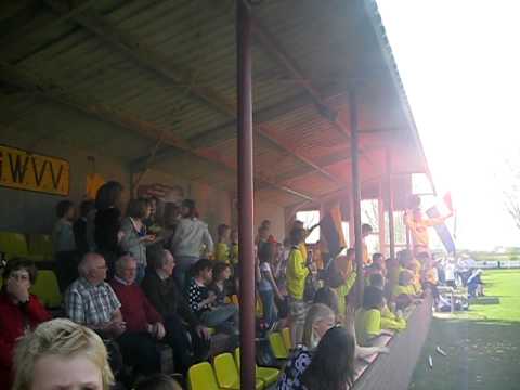 GWVV jeugd juicht 1e elftal toe