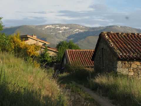 Holiday Home La Asomailla - Hoyos del Espino - Spain