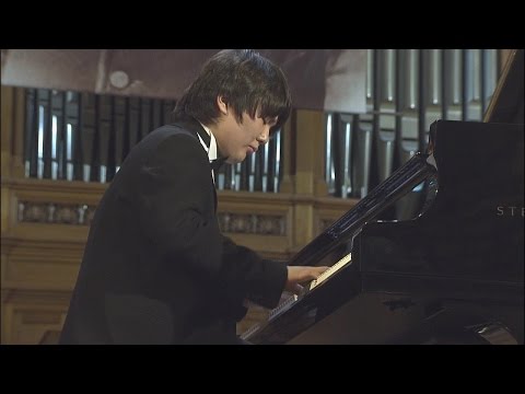 Seong-Jin Cho - Liszt Après une lecture du Dante: fantasia quasi sonata, S.161, No. 7 (2011)