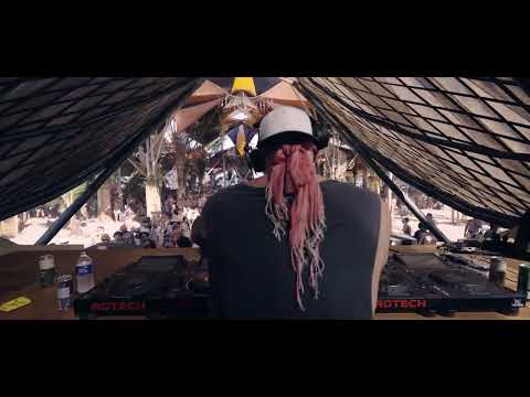 Evil Oil Man @ Universo Paralello 24/25 [Full Set Movie]