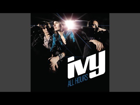 download lagu mp3 mp4 Ivy Distant Lights, download lagu Ivy Distant Lights gratis, unduh video klip Ivy Distant Lights