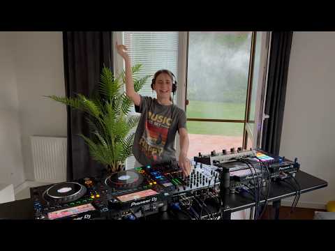 🚀 DJ GABI – Best Melodic Techno DJ Set 2025 | Deep & Driving Progressive House Mix 🌙🎛️