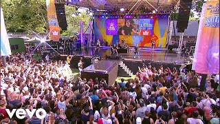 Fall Out Boy - Champion (Live On Good Morning America)