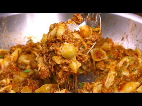 Cheesy Taco Pasta (20 Minute)