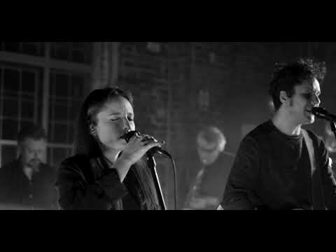 KUMM – Different Parties feat. Lucia & Muse Quartet (Showroom Original ⨯ Expirat 2021)