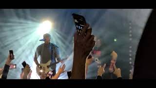 Sevendust Angels Son (Live) Trib to Taylor Hawkins of FF....day after passing.