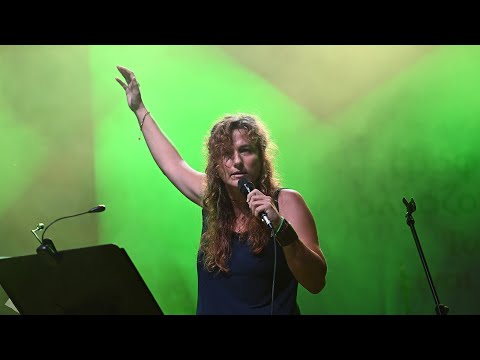 50ό Φεστιβάλ ΚΝΕ -«Οδηγητή»|Pummarola black από την Αγ. Τουμπανάκη στο αφιέρωμα της κεντρικής σκηνής