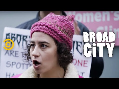 Broad City (International Woman's Day Promo)