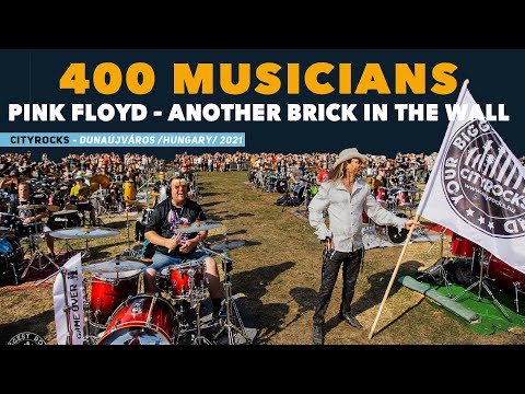 Pink Floyd - Another Brick In The Wall - 400 musicians and children's choir - CityRocks flashmob