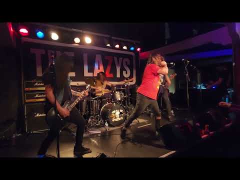 THE LAZYS  - Rattle Them Bones - LIVE